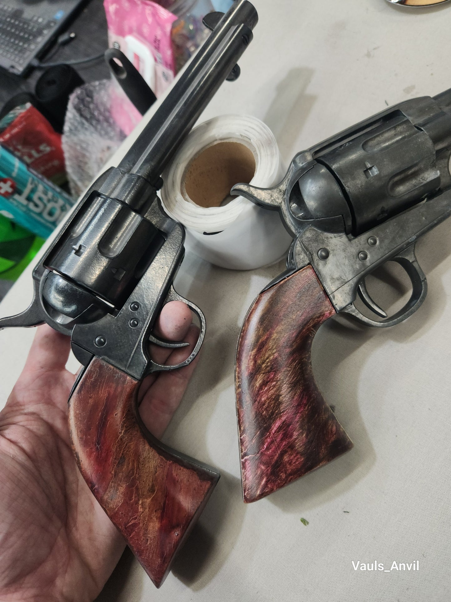 Cattleman Revolver Resin Replica - RDR2 Cosplay Prop - Spinning and Removable Cylinder