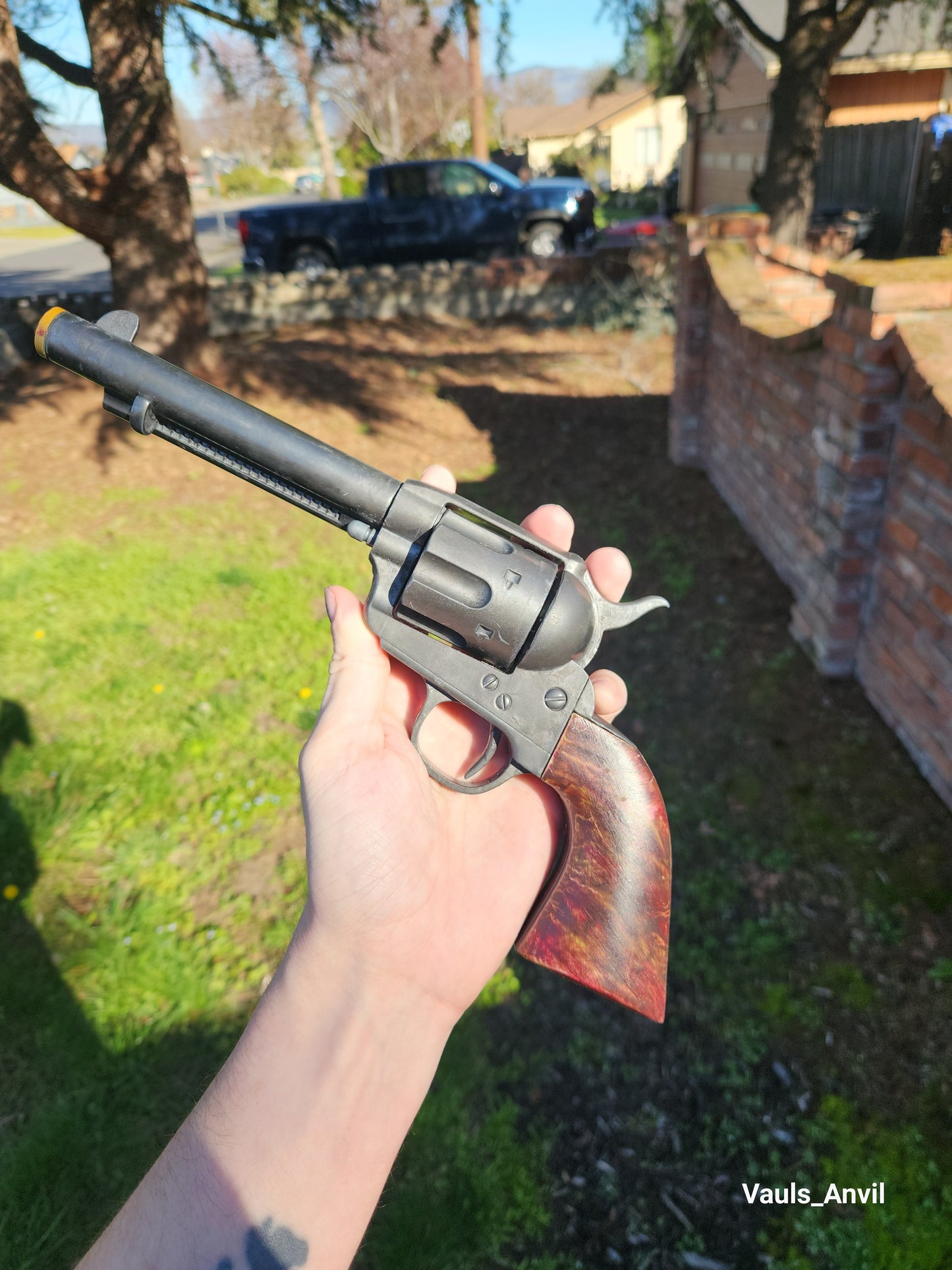 Cattleman Revolver Resin Replica - RDR2 Cosplay Prop - Spinning and Removable Cylinder