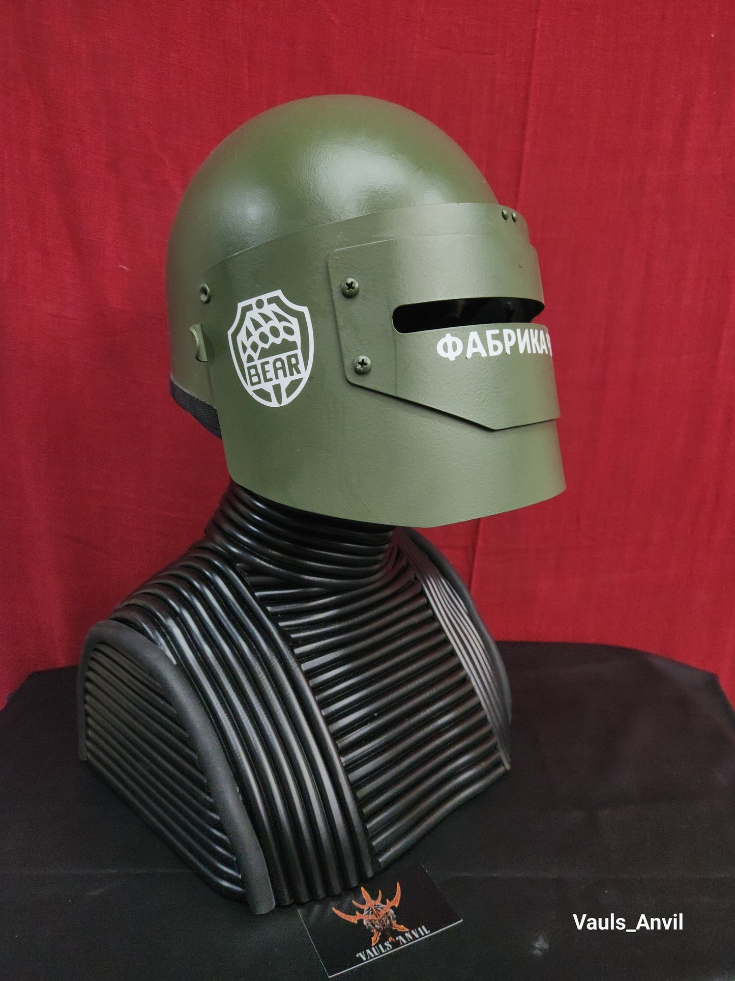 Ribbed Armored Helmet Display Cosplay Armature Display Bust
