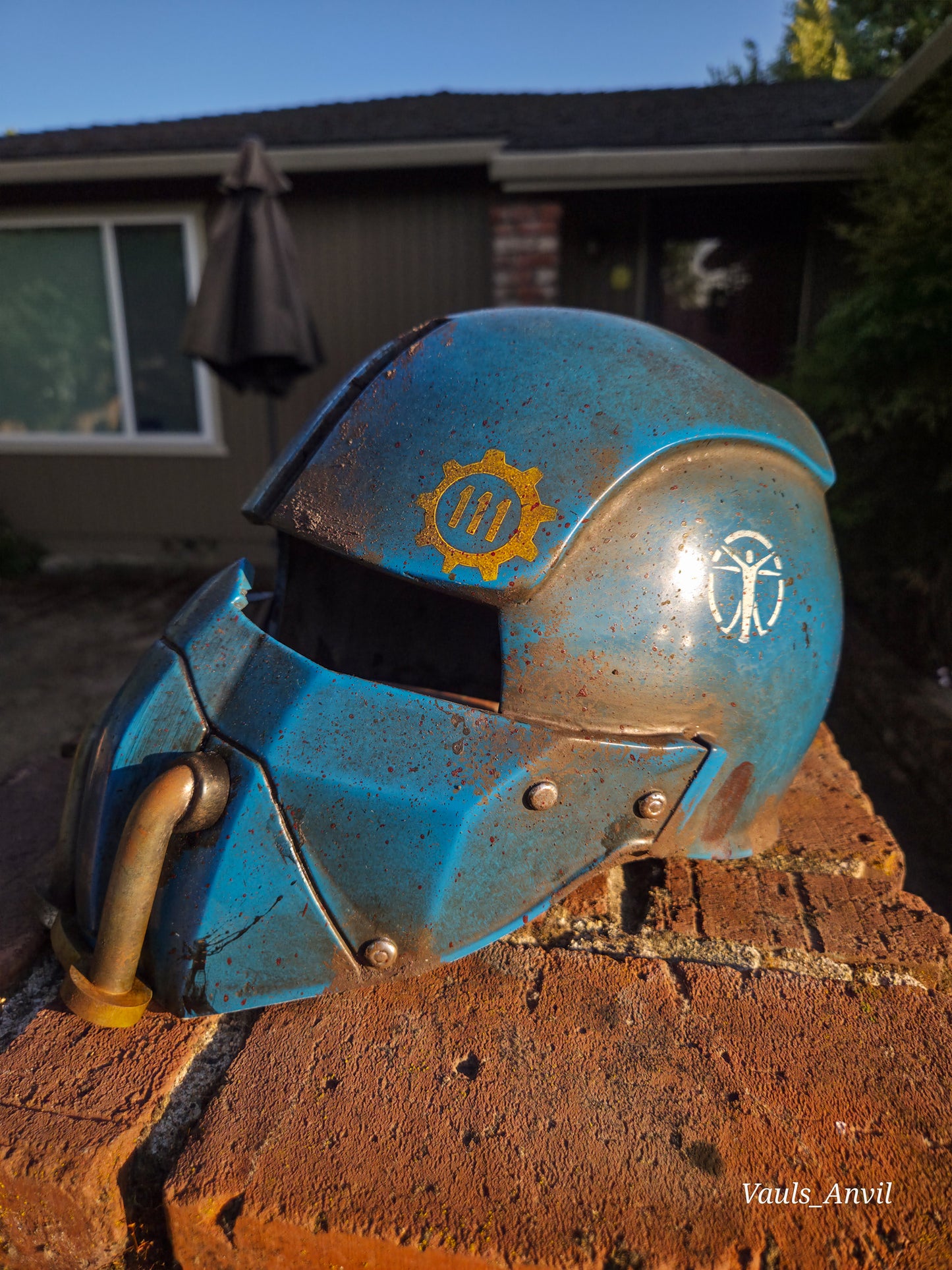 Fallout 4 Vault Dweller Institute Wearable Helmet - Custom Cosplay Replica