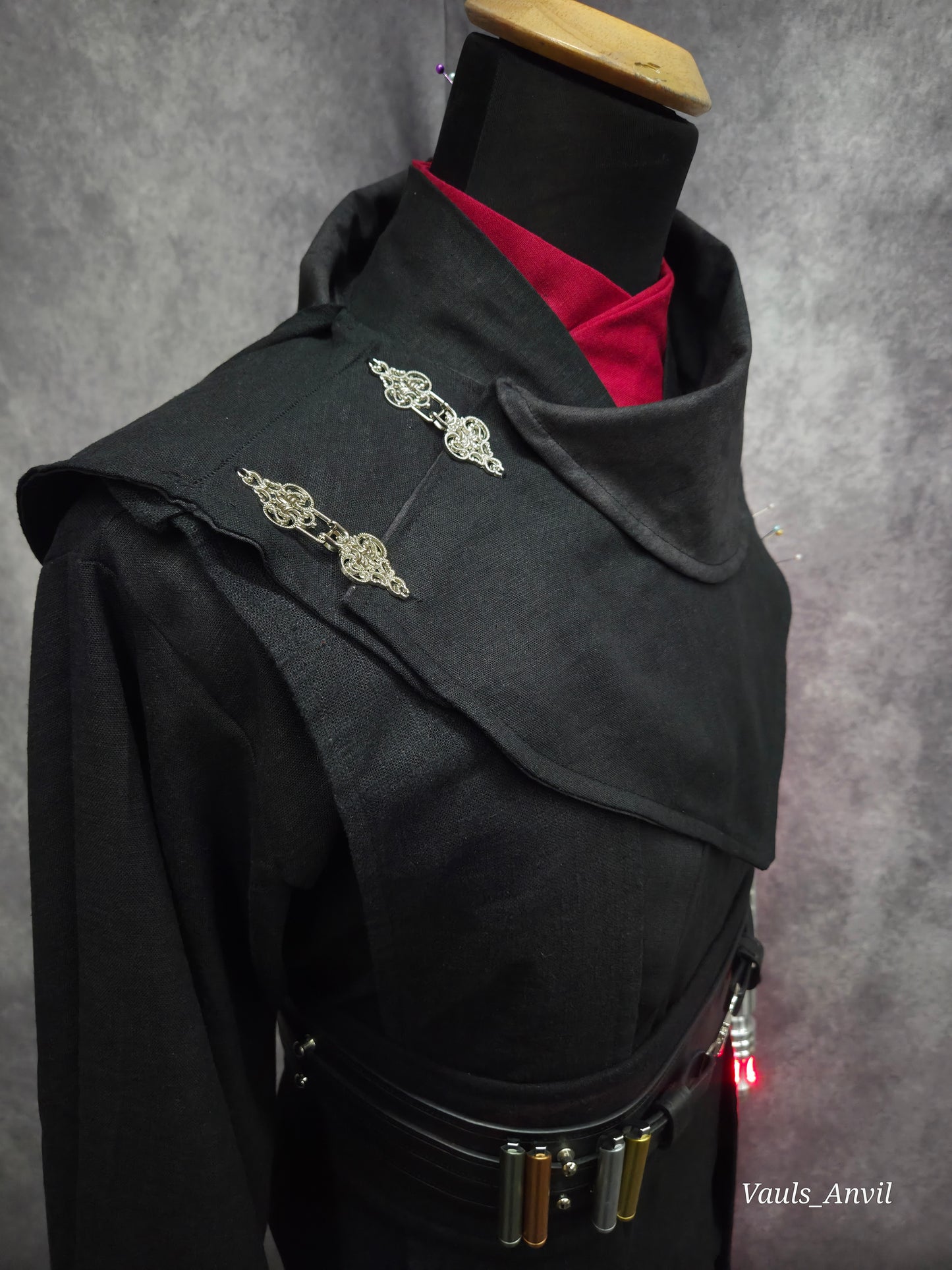 'Trayus' Star Wars Old Republic Sith Lord Robe Set