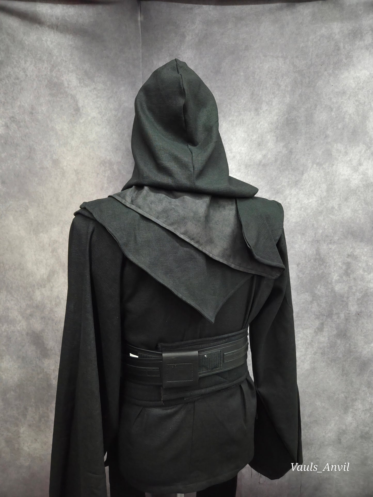 'Trayus' Star Wars Old Republic Sith Lord Robe Set