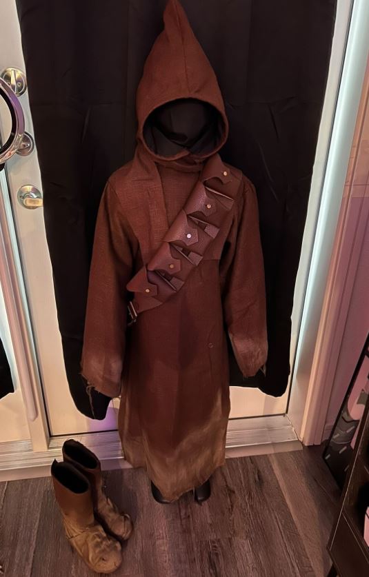 Star Wars Jawa Costume - Original Trilogy Light Up Eyes and Leather Bandolier - Vauls Anvil